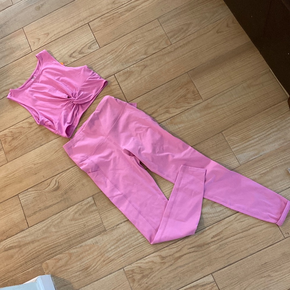 Roxy active wear set